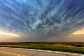 20110529-Cawker-City-Mammatus