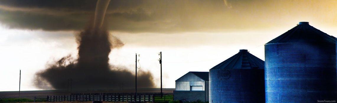 storm chasing simla tornado