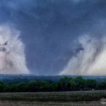 large tornado in north central kansas