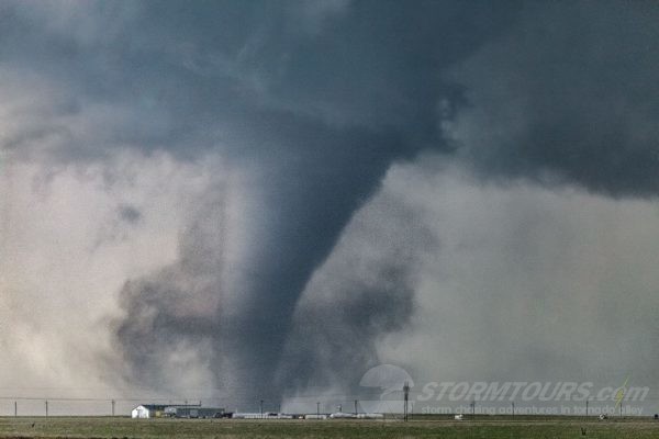 Tornado near Dodge City in 2016